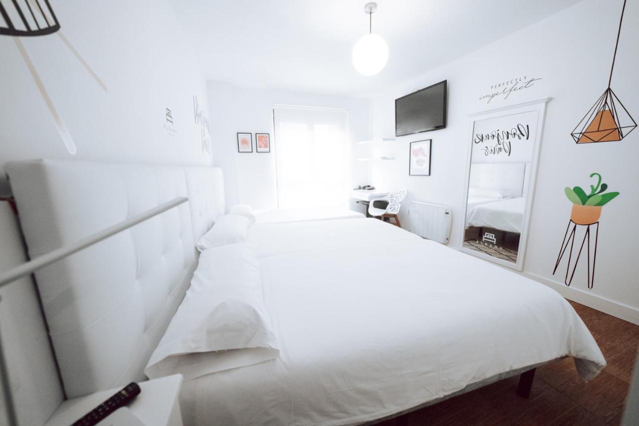 Hostal Misericordia Leon Ngoại thất bức ảnh